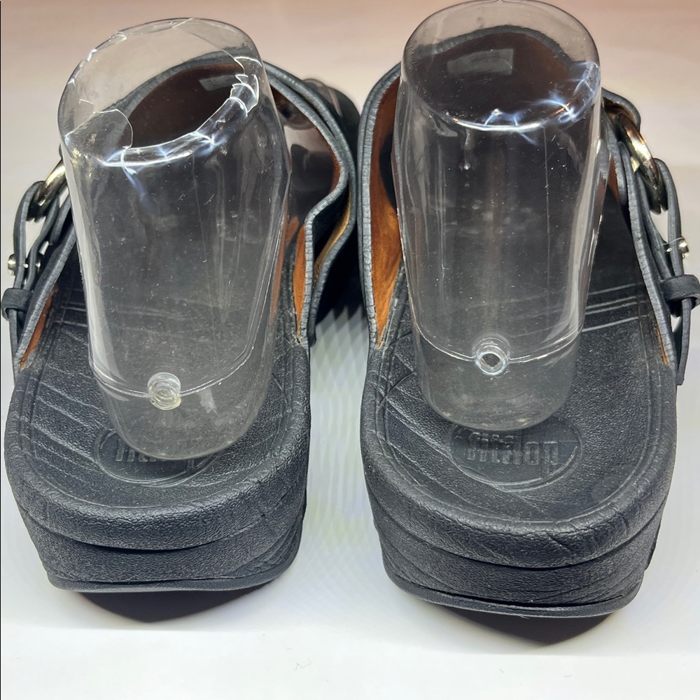 ❤️❤️ Fitflop Sandals ❤️❤️ - Picture 3 of 7